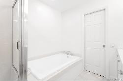 230 Saugatuck Avenue Apt 20 In Westport, Connecticut