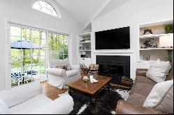 230 Saugatuck Avenue Apt 20 In Westport, Connecticut