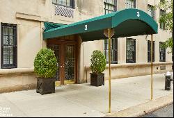 3 East 77Th Street 9Cd In Upper East Side, New York