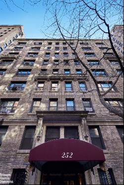 252 West 85Th Street 1A In Upper West Side, New York