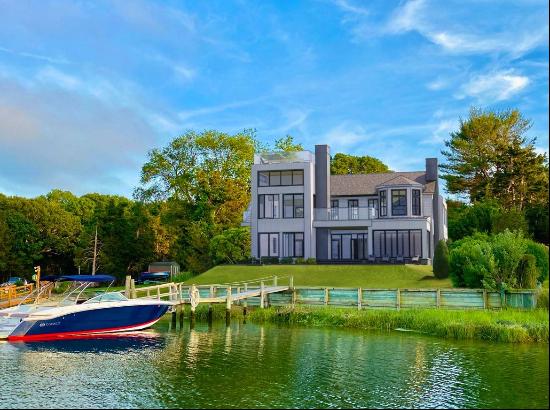 Scotts Landing Road In Southampton, New York