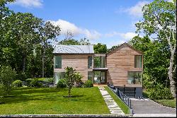 1739 Millstone Road In Sag Harbor, New York