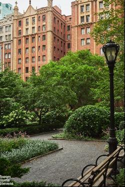 333 East 43Rd Street 118 In Midtown East, New York