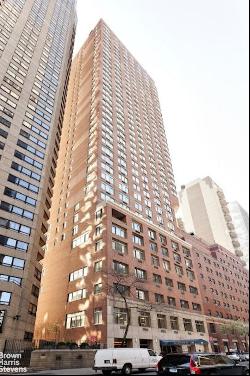 236 East 47Th Street 21C In Midtown East, New York