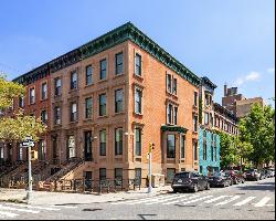 2001 Fifth Avenue In Central Harlem, New York