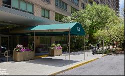 170 West End Avenue 6K In Upper West Side, New York