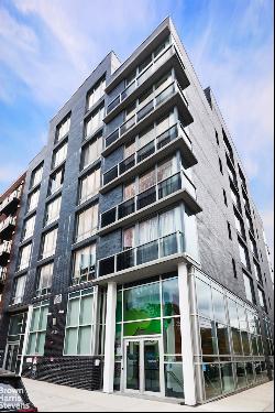 47 -28 11Th St 4D In Long Island City, New York