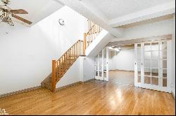 492 Henry Street 1F In Carroll Gardens, New York