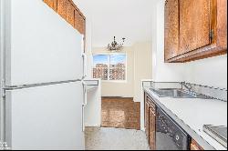 555 Kappock Street 12F In Spuyten Duyvil, New York