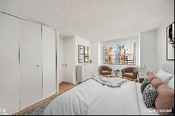 300 East 40Th Street 16K In Murray Hill, New York