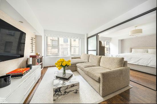 33 Greenwich Avenue 6A In West Village, New York