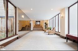 520 East 72Nd Street 8K In Upper East Side, New York