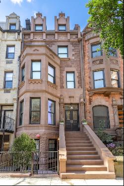 304 West 90Th Street In Upper West Side, New York