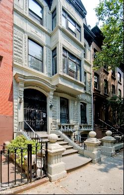 145 State Street In Brooklyn Heights, New York