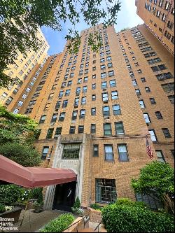 315 East 68Th Street 15Q In Upper East Side, New York