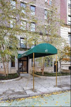 45 Fifth Avenue 2Ab In Greenwich Village, New York