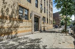 687 West 204Th Street 6E In Inwood, New York