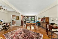 11 Riverside Drive 2Cw In Upper West Side, New York