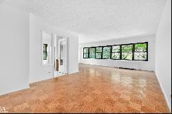 160 East 38Th Street 2D In Murray Hill, New York