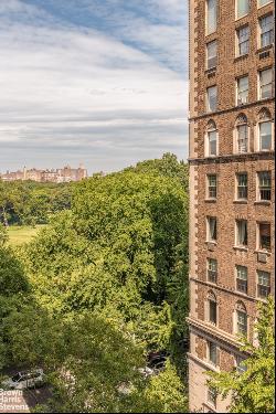 1165 Fifth Avenue 8C In Upper East Side, New York