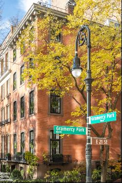 60 Gramercy Park 2A In Gramercy Park, New York