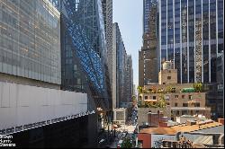 25 West 54Th Street 11E/12F In Midtown West, New York