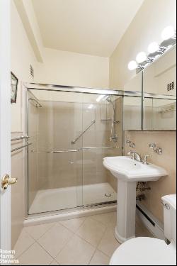 185 West End Avenue 29F In Upper West Side, New York