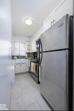 166 East 35Th Street 10G In Midtown East, New York