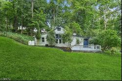 32 Frog Hollow Rd, Tewksbury Twp., NJ 07830