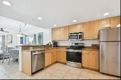 11605 Gulf Boulevard 208, TREASURE ISLAND, FL, 33706