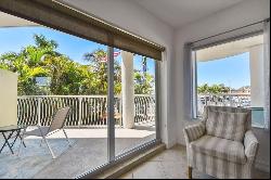 11605 Gulf Boulevard 208, TREASURE ISLAND, FL, 33706