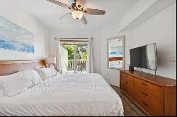 11605 Gulf Boulevard 208, TREASURE ISLAND, FL, 33706