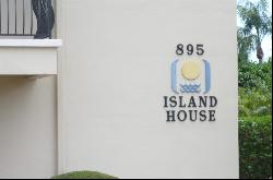 895 South Gulfview Boulevard 203, CLEARWATER BEACH, FL, 33767