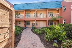 17035 Gulf Boulevard 113, ST PETERSBURG, FL, 33708