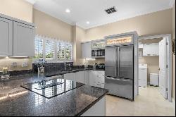 3000 Red Oak Court 201, PALM HARBOR, FL, 34684