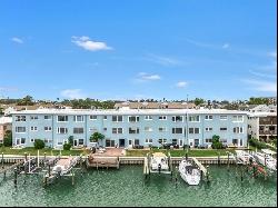 12405 3rd Street E 304, TREASURE ISLAND, FL, 33706