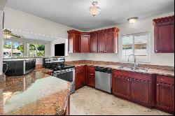 537 Dolphin Avenue Se, ST PETERSBURG, FL, 33705