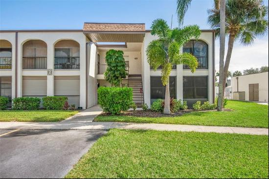 7701 Starkey Road 102, SEMINOLE, FL, 33777