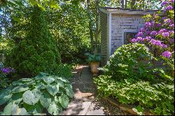 162 Route 6A, Yarmouth, MA 02675