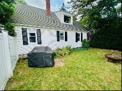 652 Benefit Street, Pawtucket, RI 02861