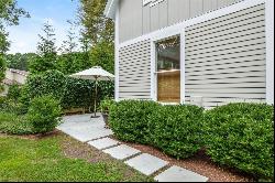 45 Highfield Drive, #1, Falmouth, MA 02540