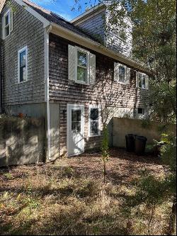 16 Warren Street, Wellfleet, MA 02667