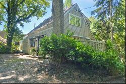 162 Route 6a, Yarmouth, MA 02675