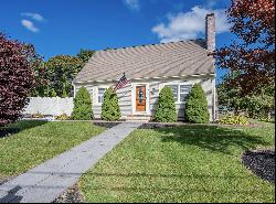 2 Spinning Brook Road, Yarmouth, MA 02664