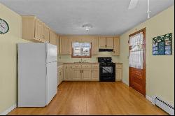 27 Webster St, Dartmouth, MA 02748