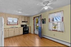 27 Webster St, Dartmouth, MA 02748