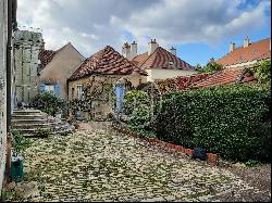 Semur-en-Auxois, 21140, France