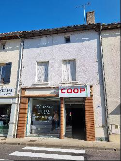 Charroux, 86250, France