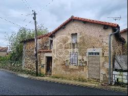 Civray, 86400, France