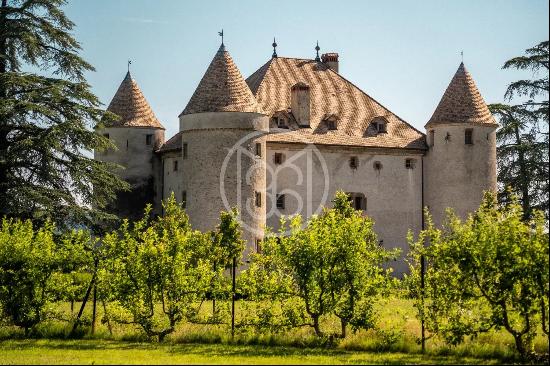 Bons-en-Chablais, 74890, France